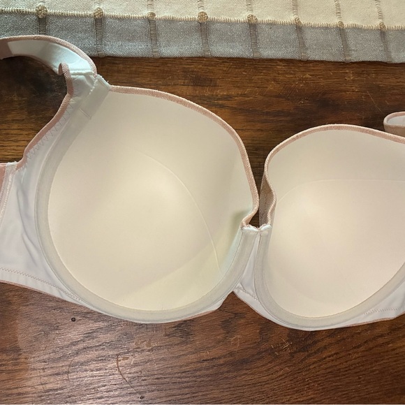 Soma Lace Bra in Soft Peach - Picture 3 of 4